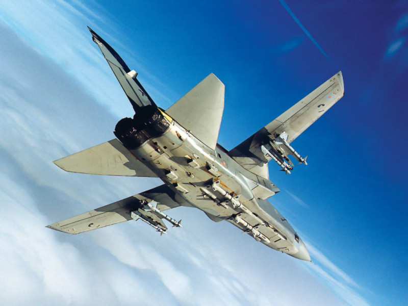 Aereo-caccia-militare-Tornado-e1408473050176.jpg